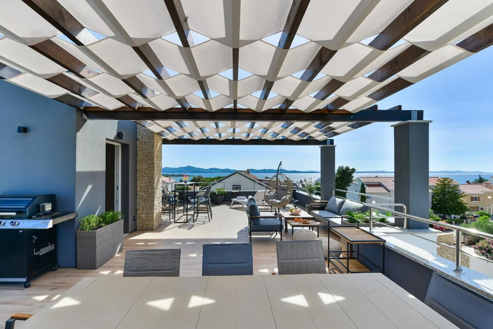 Crowonder Villa Adriana - Villa With Heated Swimming Pool, Jacuzzi And Sauna ザダル