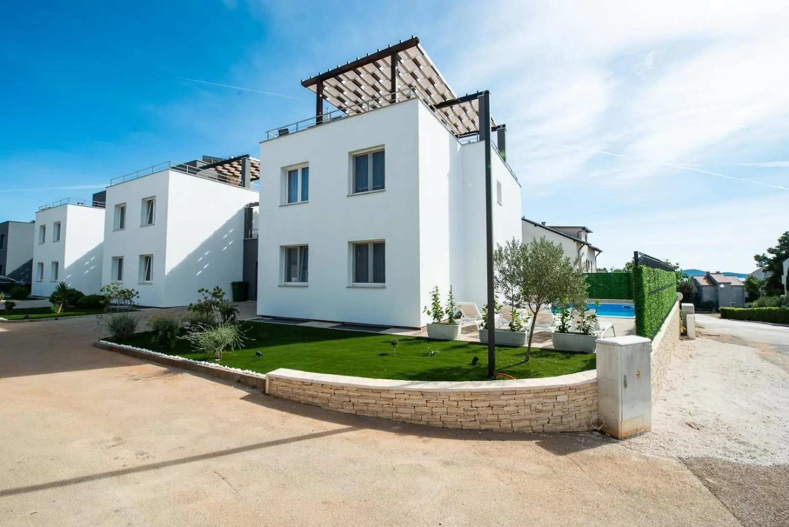 Crowonder Villa Adriana - Villa With Heated Swimming Pool, Jacuzzi And Sauna ザダル 0*,  クロアチア