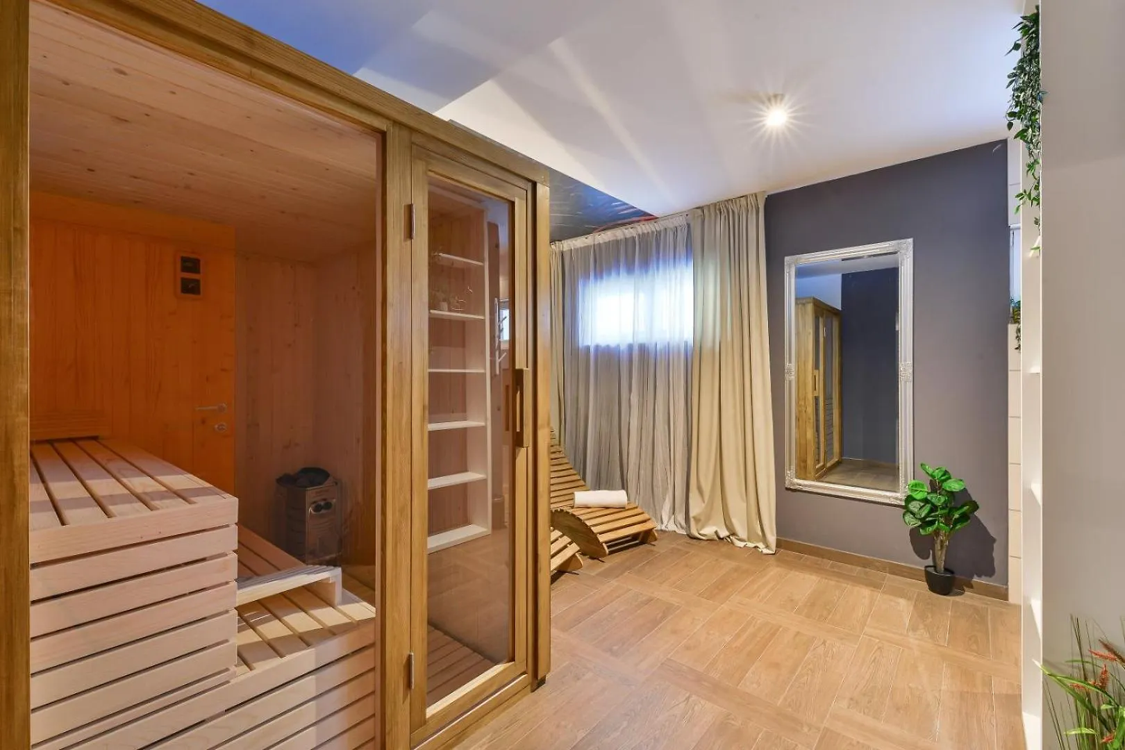 Crowonder Villa Adriana - Villa With Heated Swimming Pool, Jacuzzi And Sauna Zadar 0*,  Kroatië