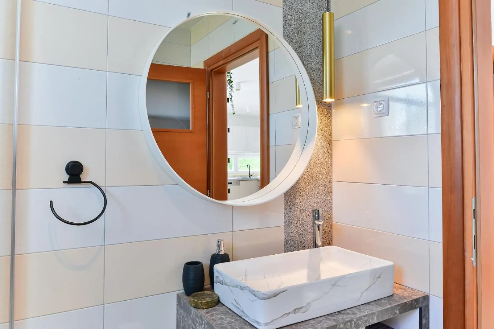 Crowonder Villa Adriana - Villa With Heated Swimming Pool, Jacuzzi And Sauna ザダル クロアチア